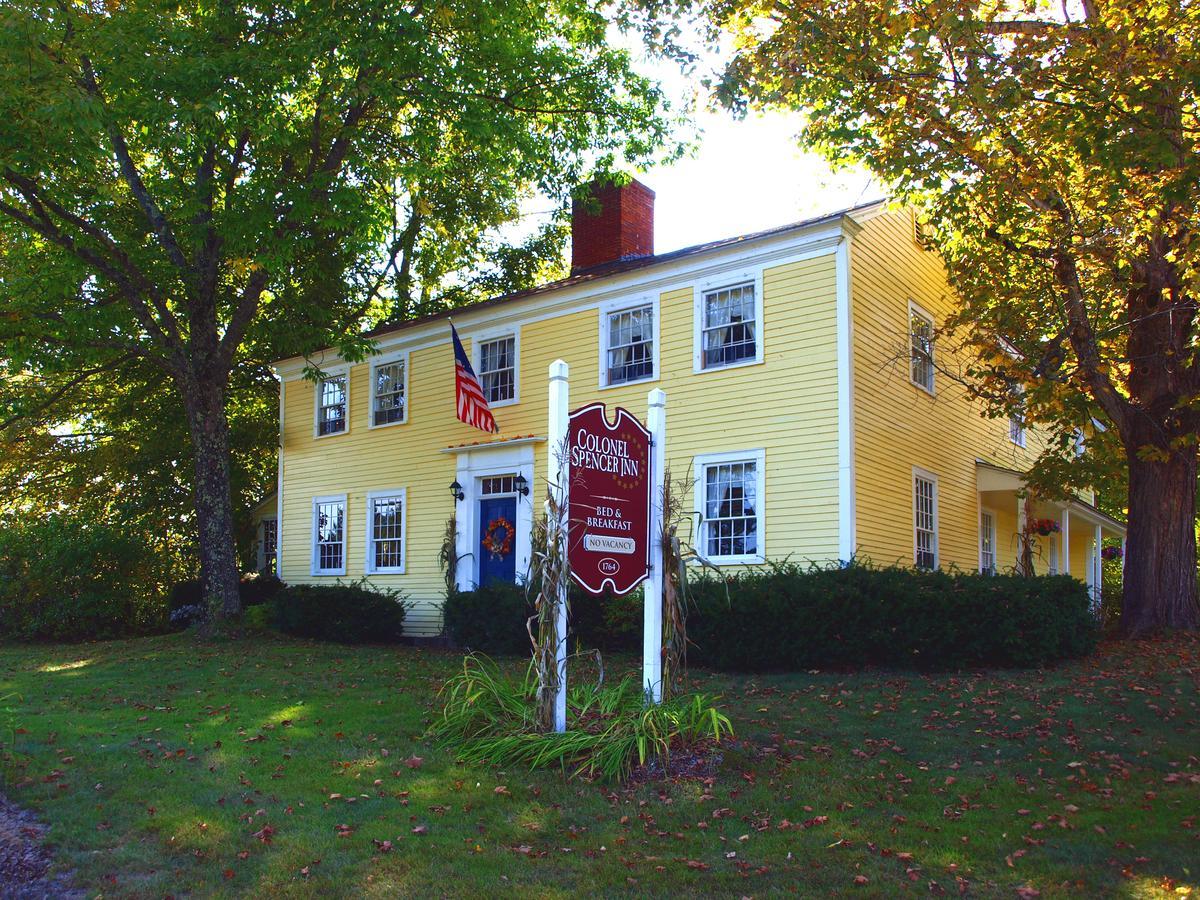 Colonel Spencer Inn Campton Eksteriør bilde